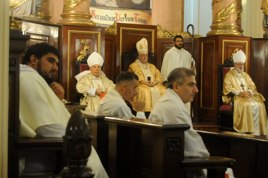 Monseñor Sánchez: 