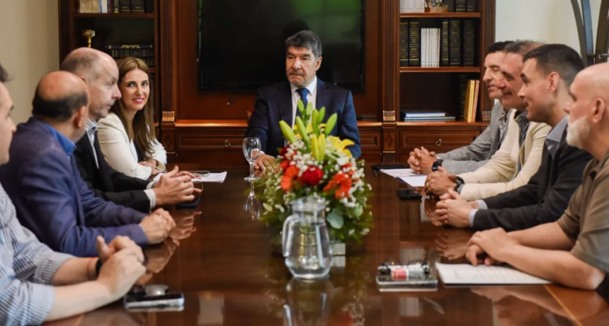 El vicegobernador Acevedo recibió a productores de fiestas electrónicas