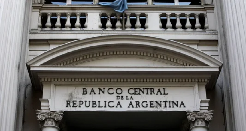 El Banco Central bajó la tasa de política monetaria